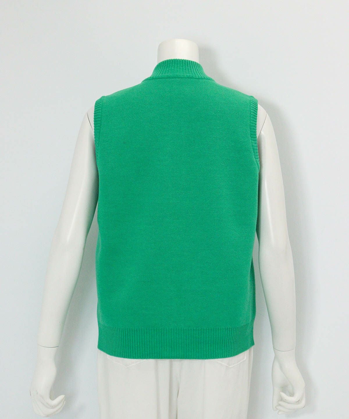 プードル柄発熱ニットベスト(グリーン)後ろ