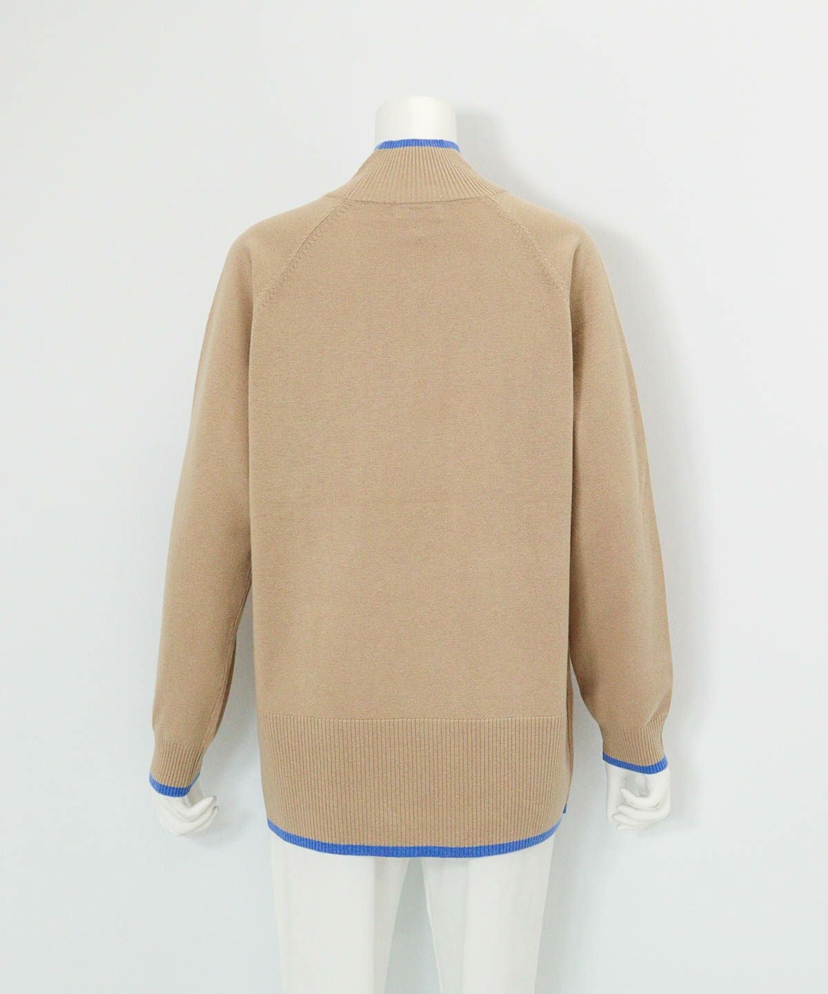 ウール混リブ切替ニット後（ベージュ）
