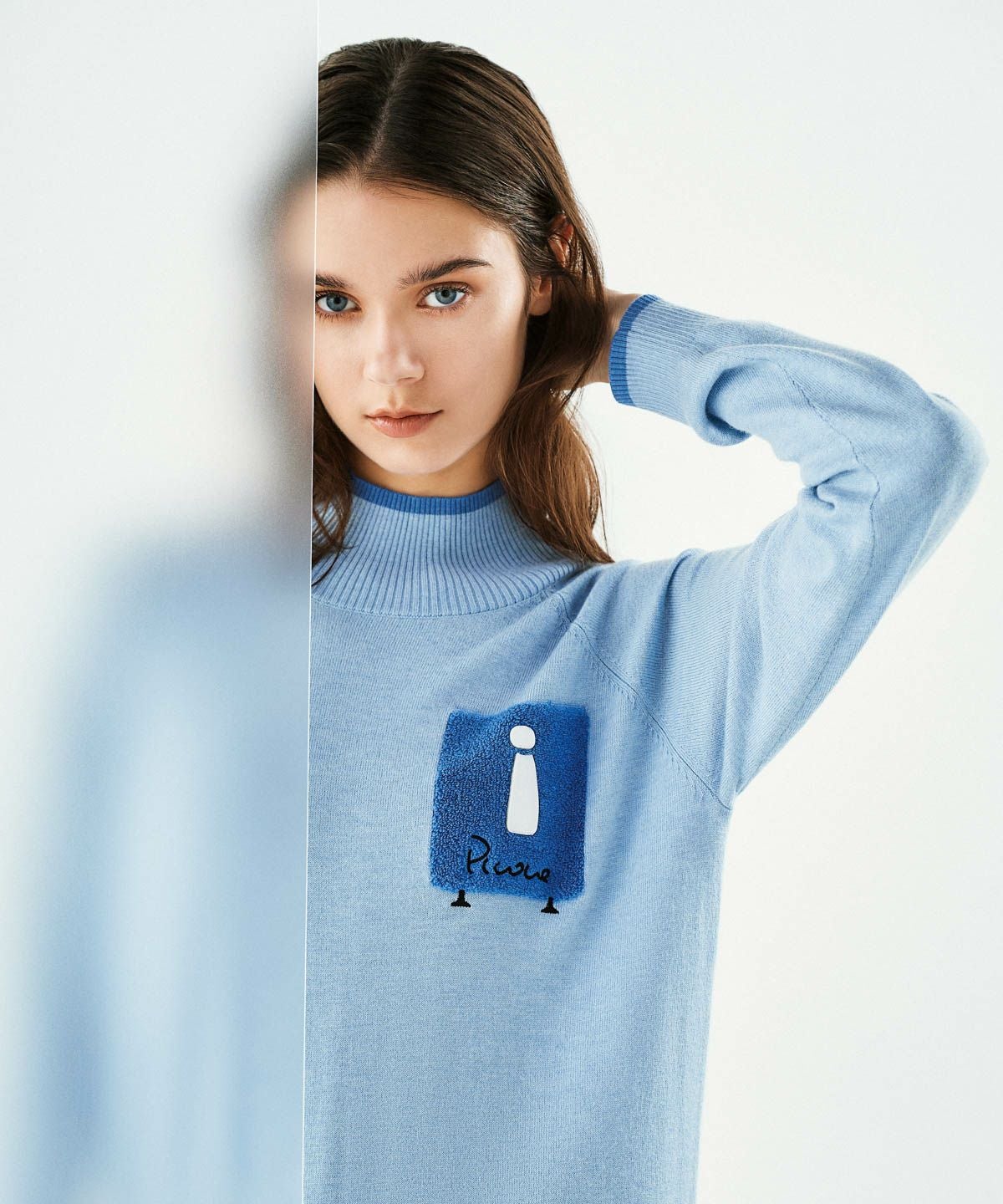 モデル着用画像（ライトブルー）