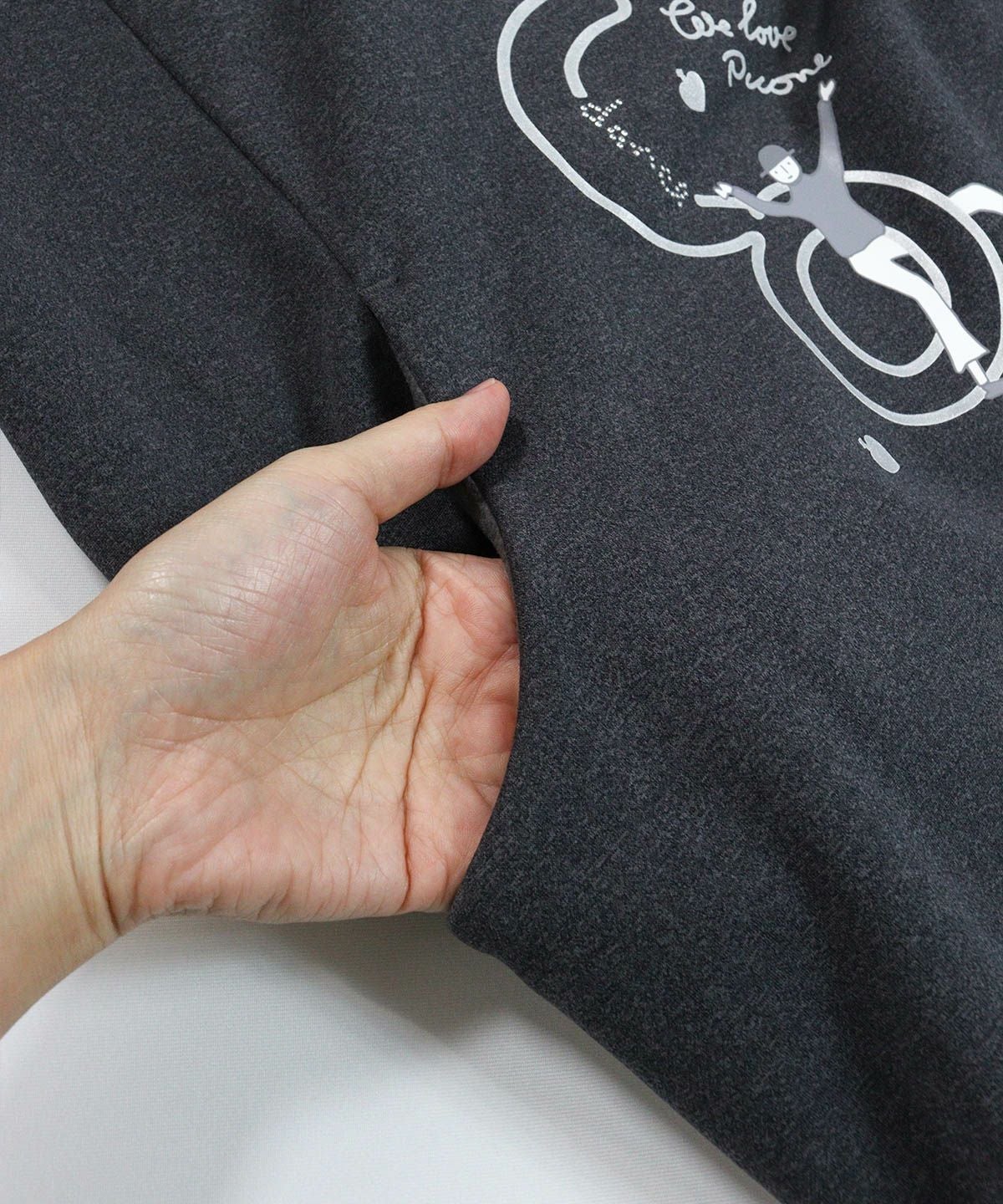 ポケット(グレー)