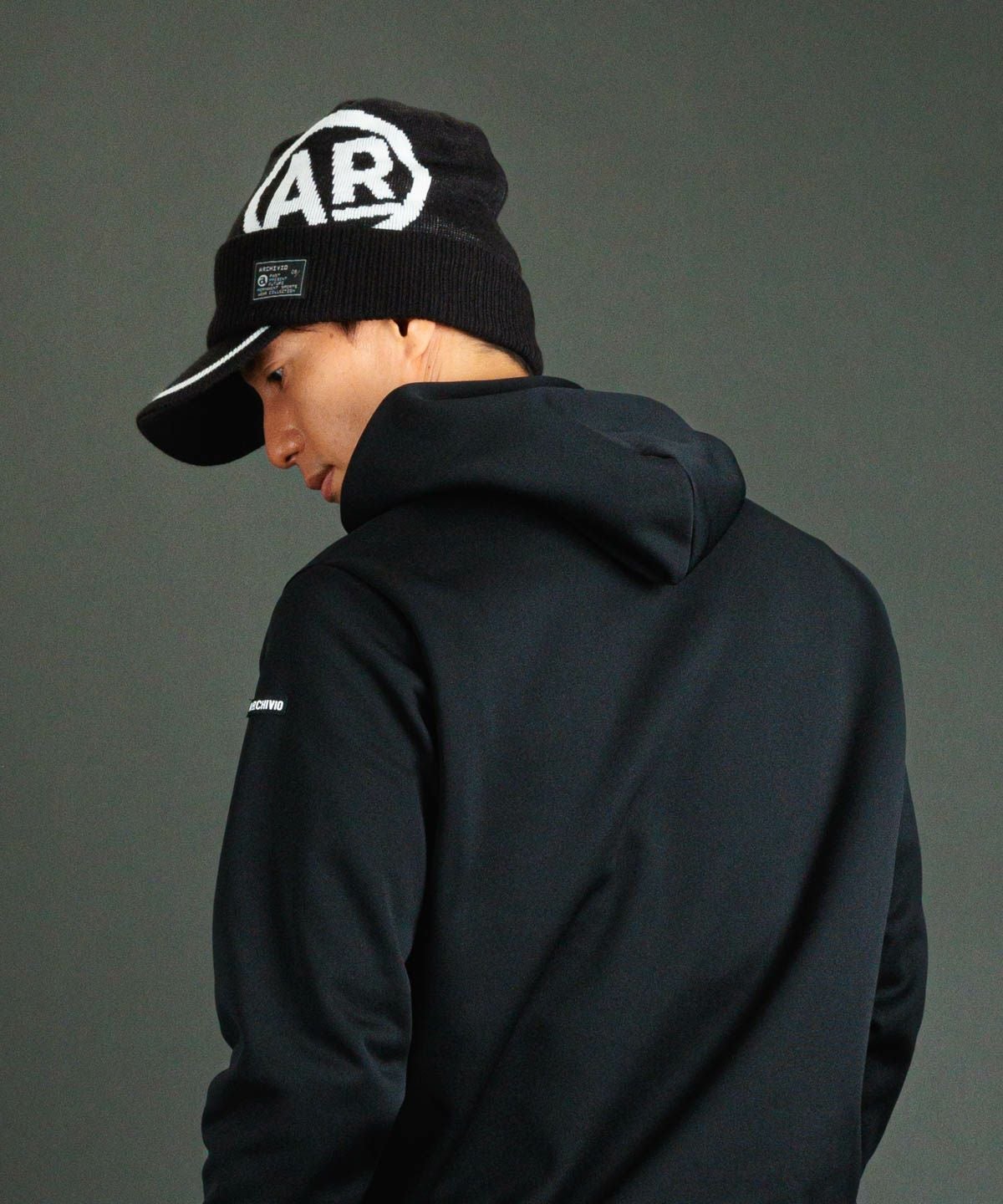 モデル着用画像(ブラック)