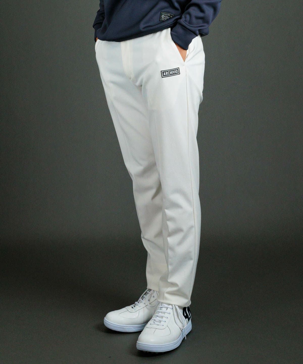 モデル着用画像(ホワイト)