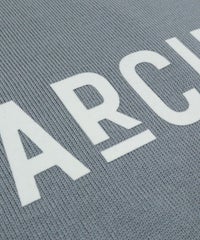 胸元ロゴアップ(グレー)