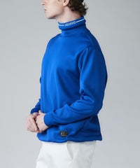 モデル着用画像（ブルー）