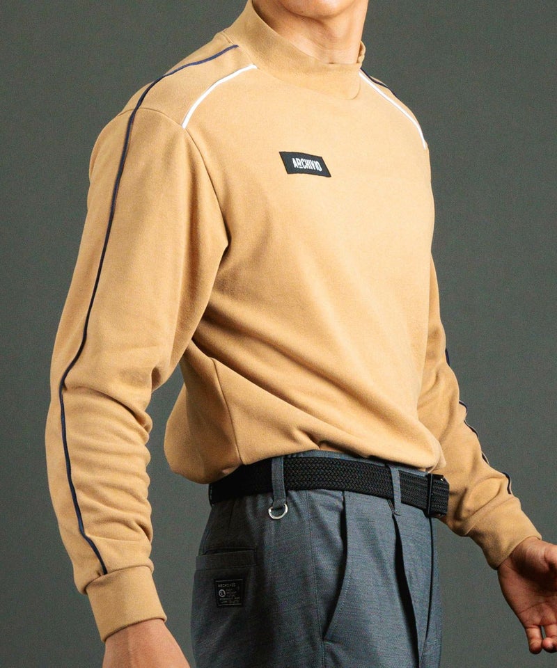 モデル着用画像（ベージュ）