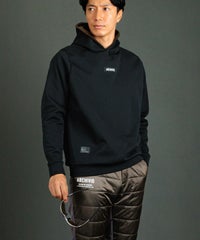 モデル着用画像（ブラック）