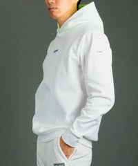 モデル着用画像（ホワイト）