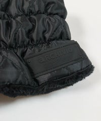 ロゴタグ部分（ブラック）