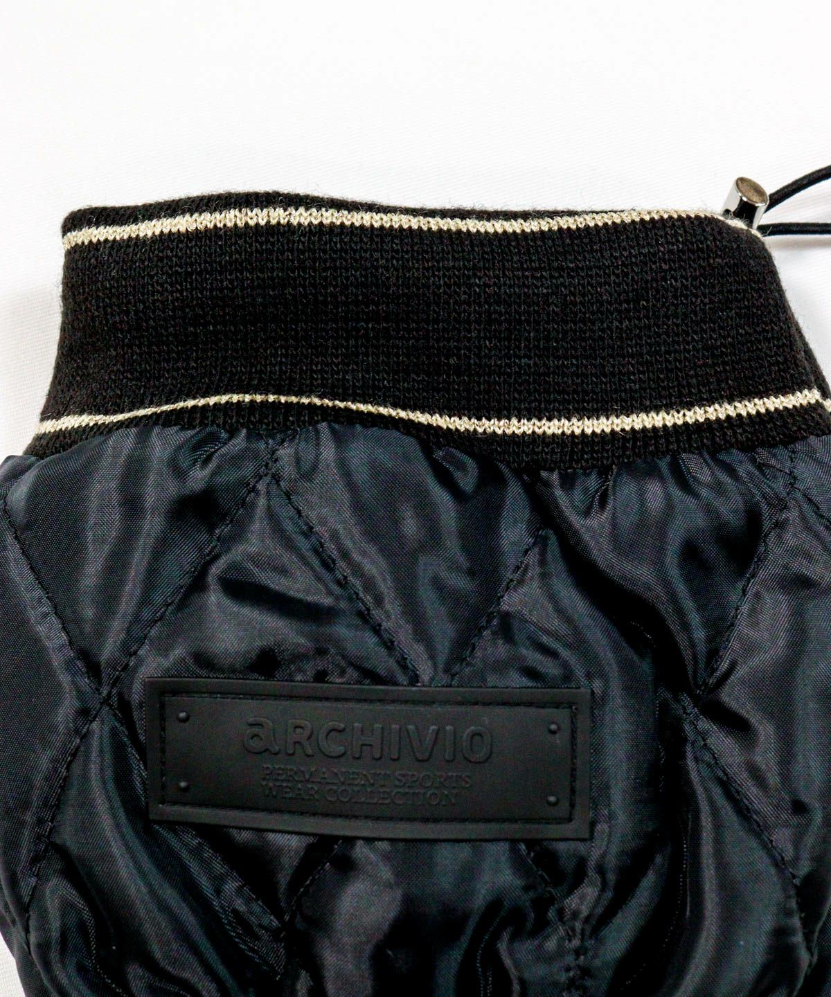 ロゴラバーワッペン部分（ブラック）