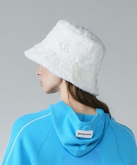 モデル着用画像(ホワイト)