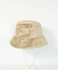 後ろ(ベージュ)