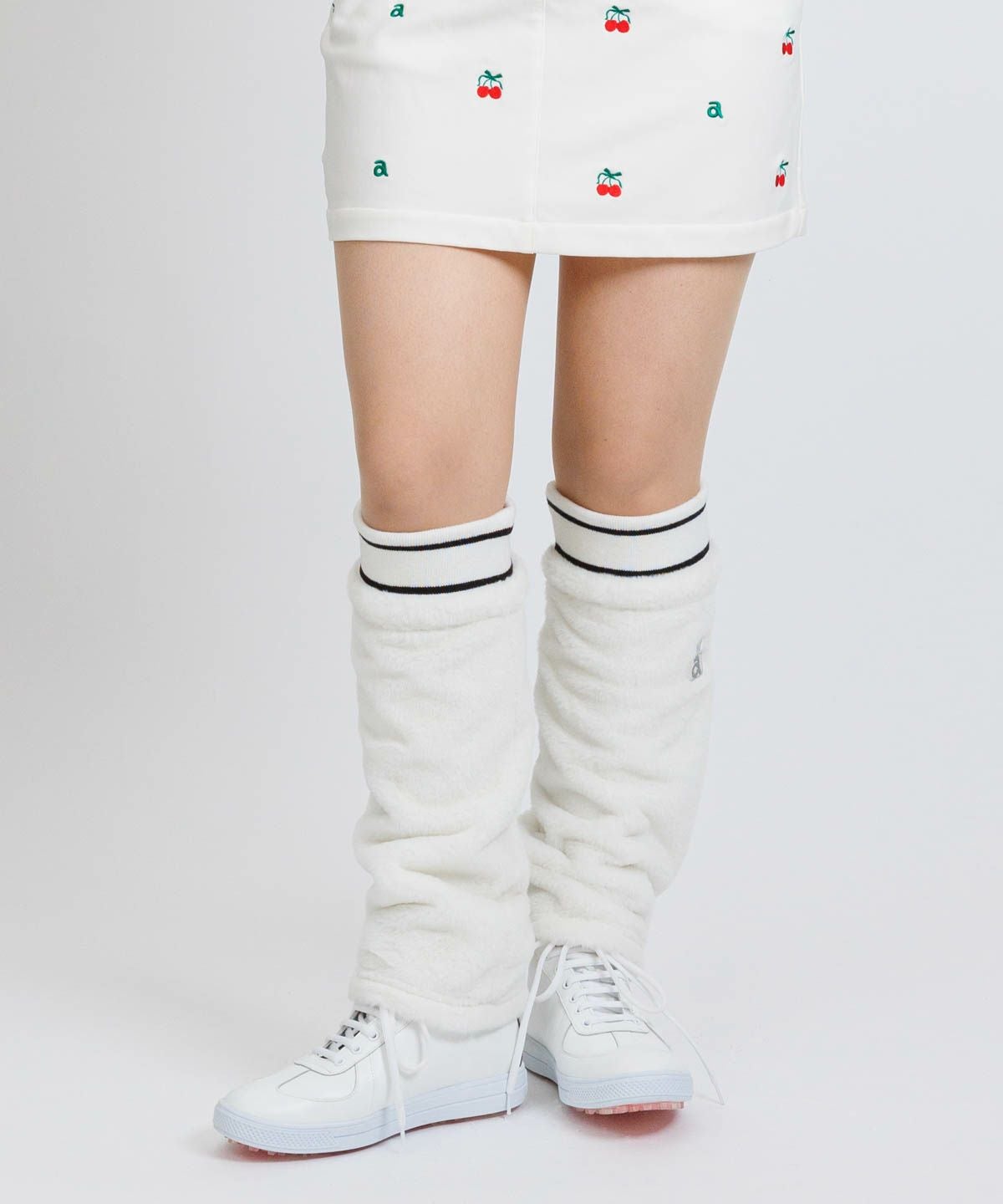 モデル着用画像（ホワイト）