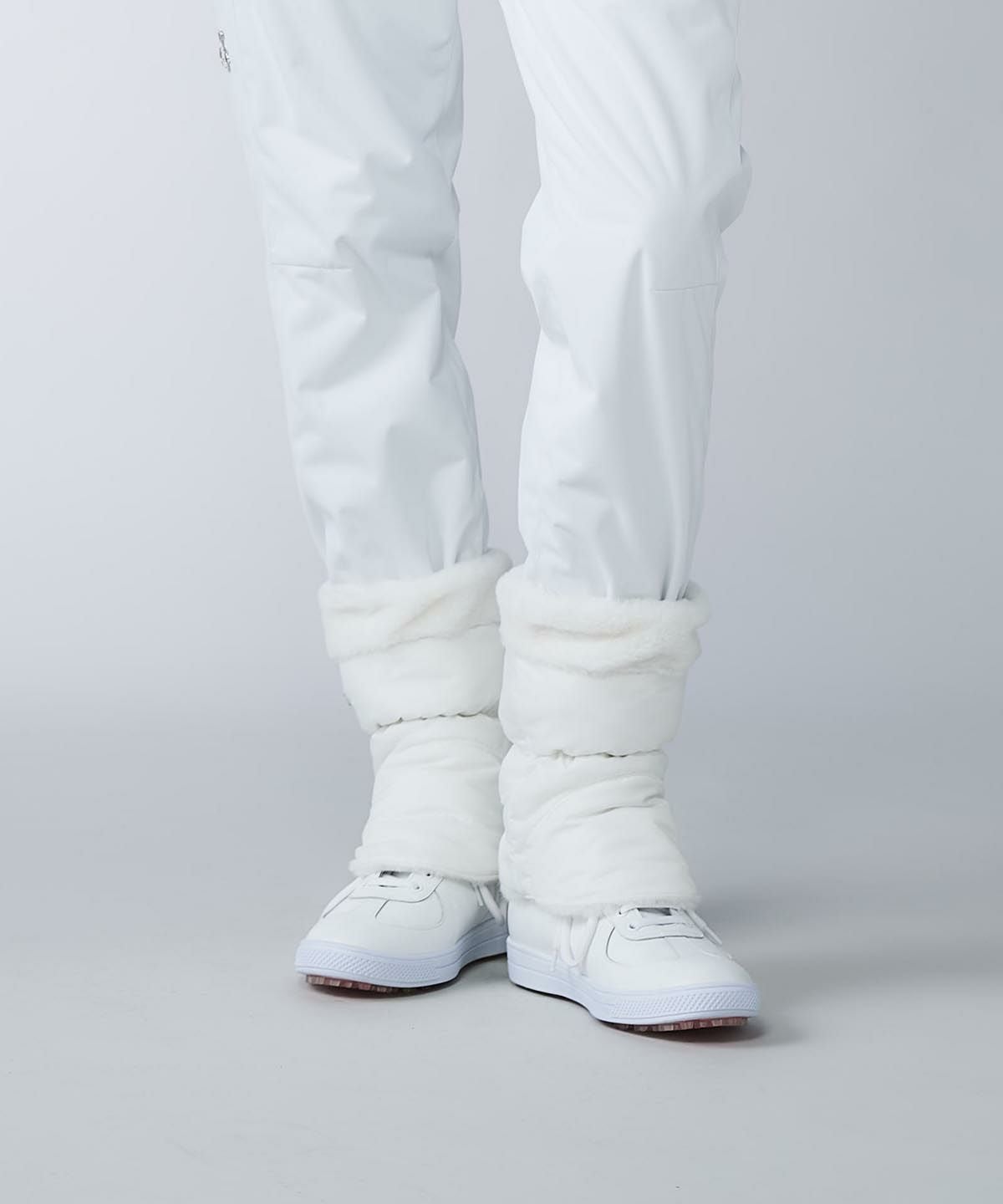 モデル着用画像（ホワイト）