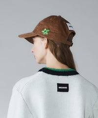 モデル着用画像（ブラウン）