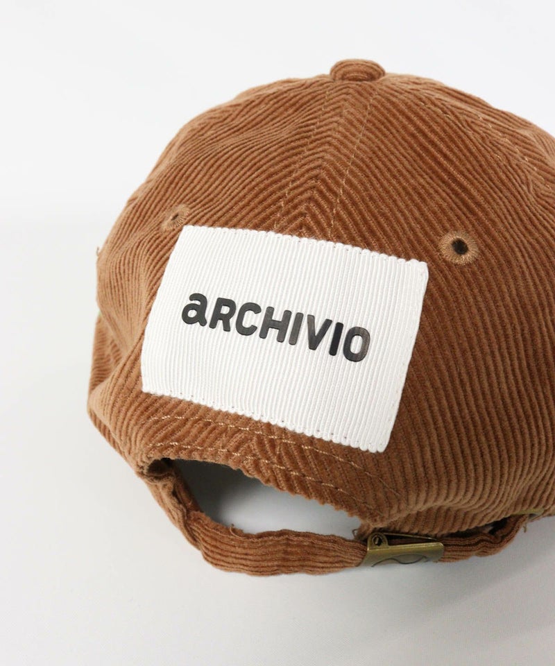 ロゴタグ部分（ブラウン)