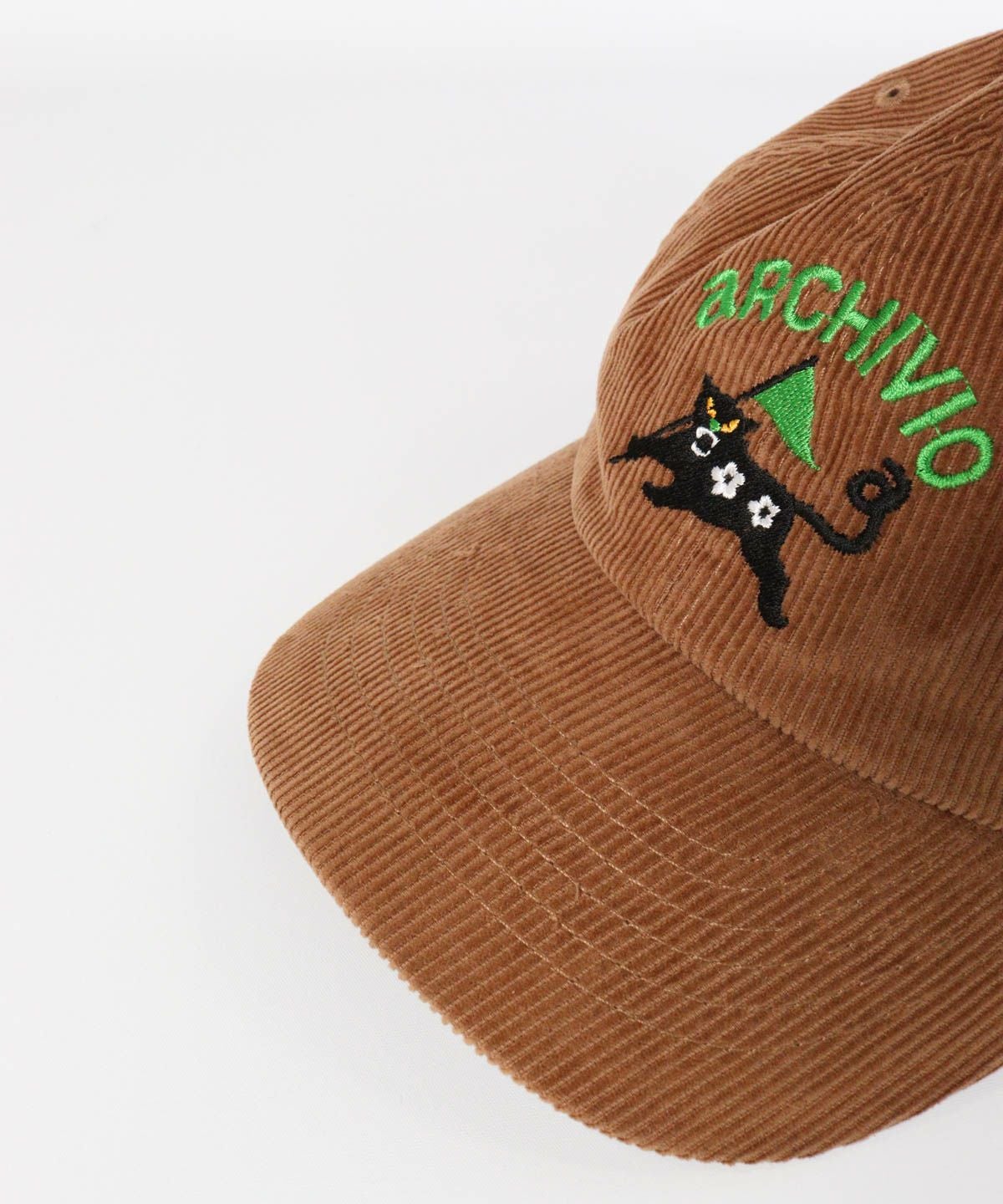 ツバ部分（ブラウン)