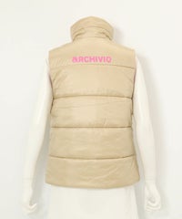 中綿サイドロゴベスト(ベージュ)後ろ