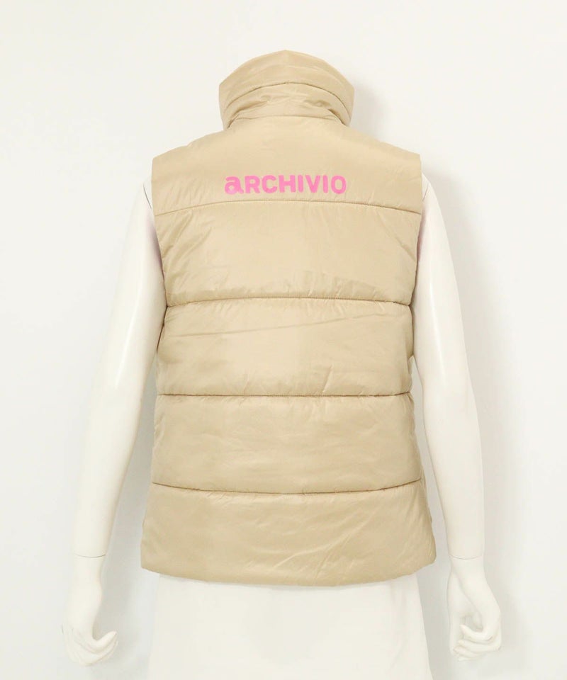 中綿サイドロゴベスト(ベージュ)後ろ