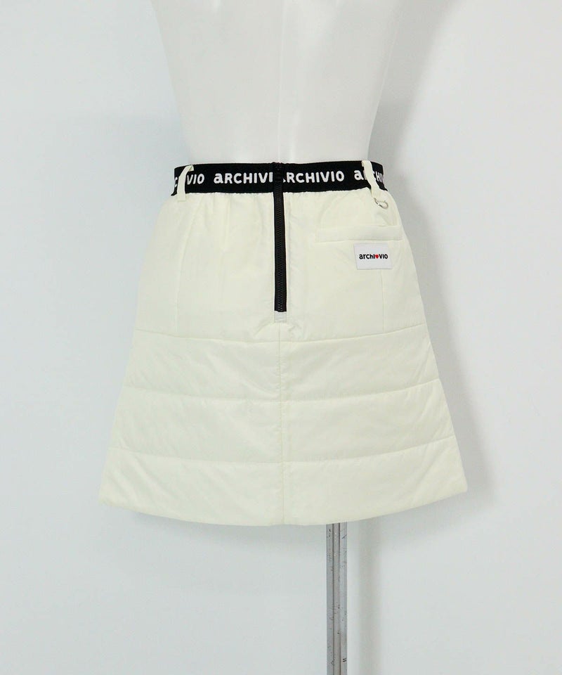ウエストロゴ中綿撥水スカート後（ホワイト）