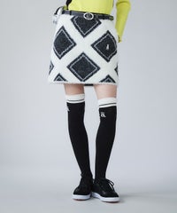 モデル着用画像（ブラック）