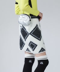 モデル着用画像（ブラック）