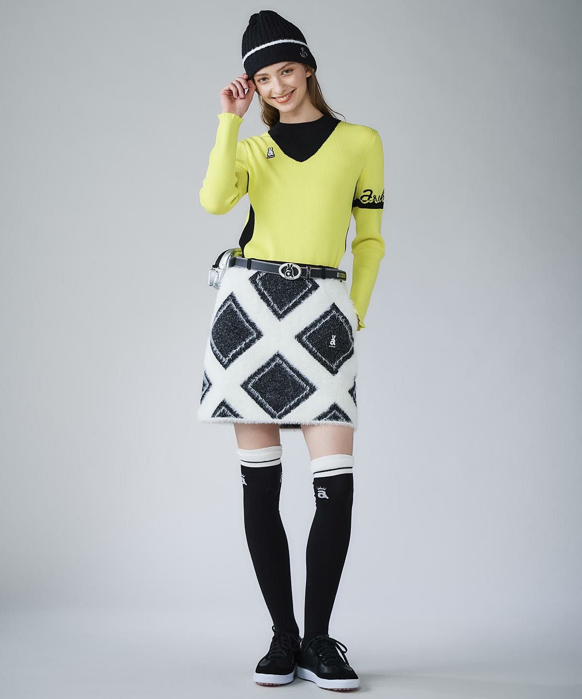 モデル着用画像（ブラック）