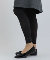 モデル着用画像（ブラック）