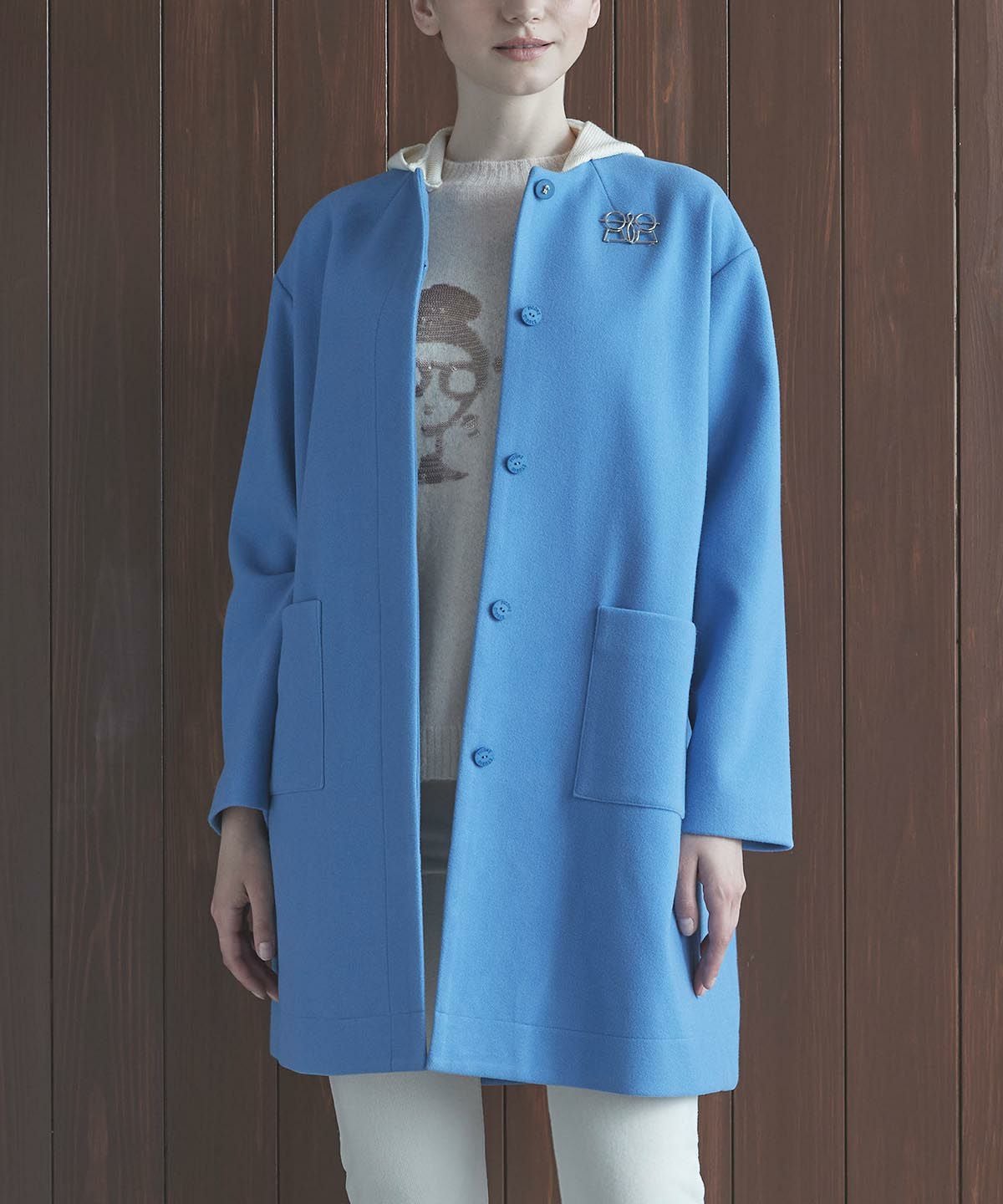 モデル着用カタログ画像（ライトブルー）