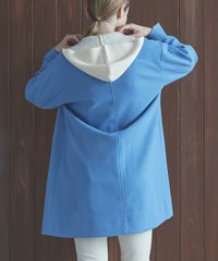 モデル着用カタログ画像（ライトブルー）