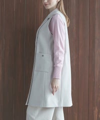 モデル着用カタログ画像（ベージュ）