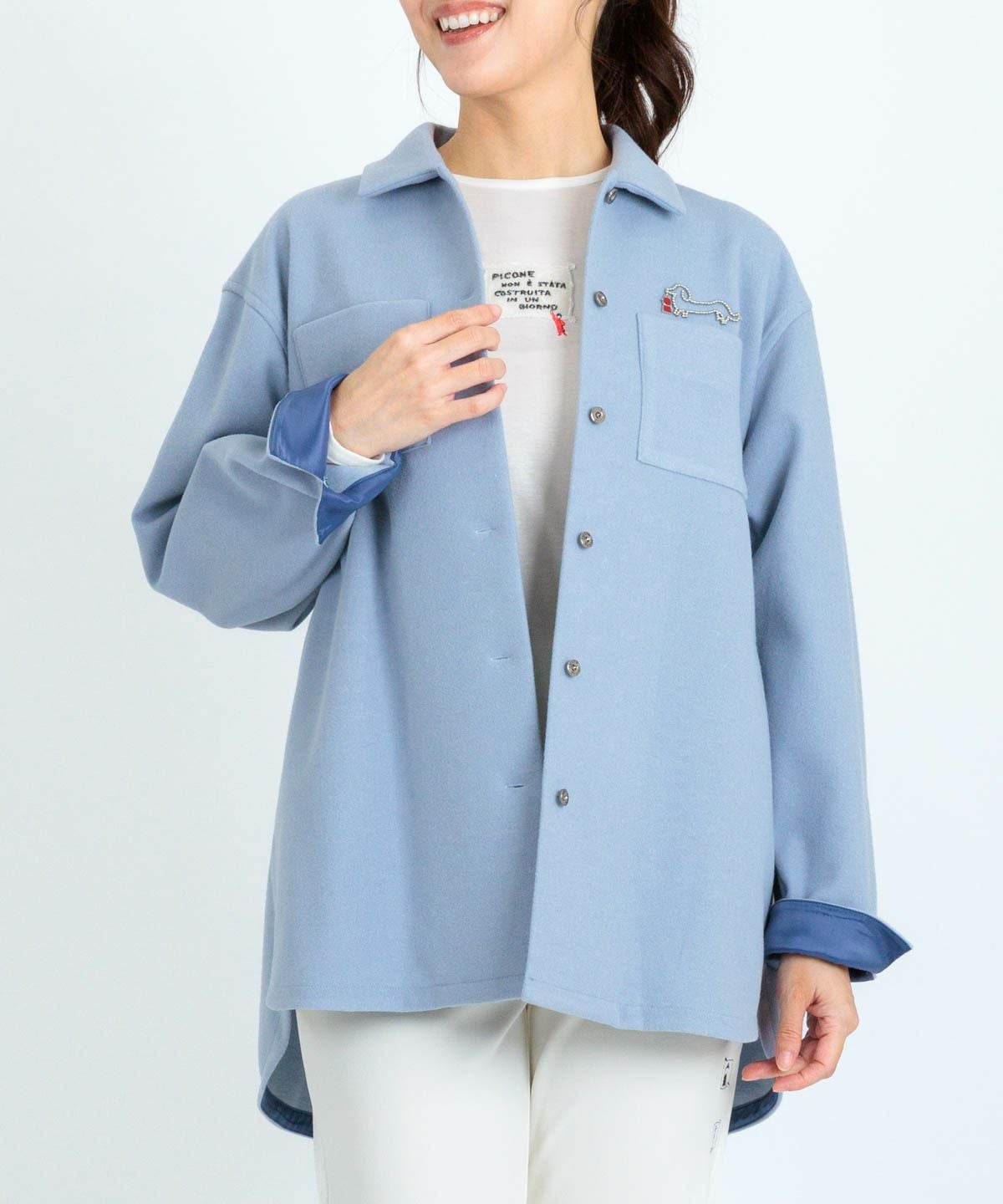 モデル着用画像（ライトブルー）