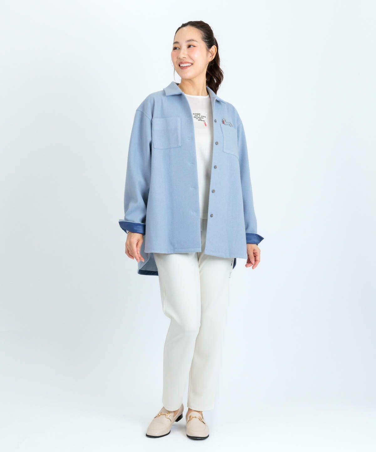 モデル着用画像（ライトブルー）