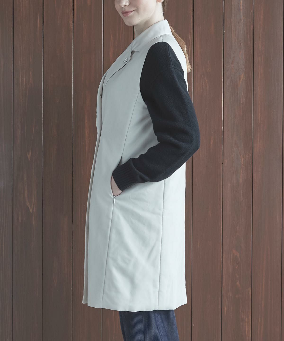 モデル着用カタログ画像（ライトグレー）