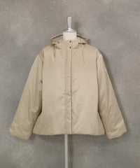 フード付き撥水中綿ジャケット（ベージュ）
