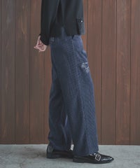 モデル着用カタログ画像（ネイビー）