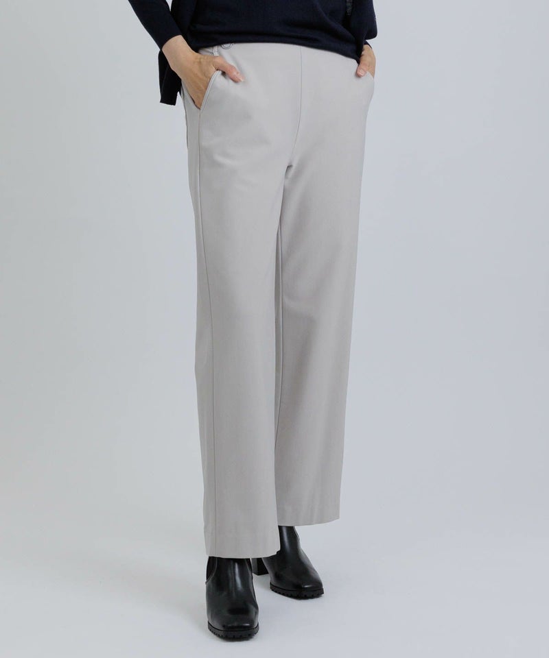 モデル着用画像（ライトグレー）