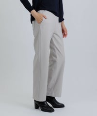 モデル着用画像（ライトグレー）