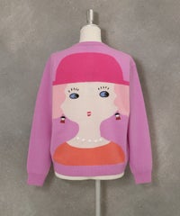 ウール100％バックイラストカーディガン後ろ（ライトパープル）