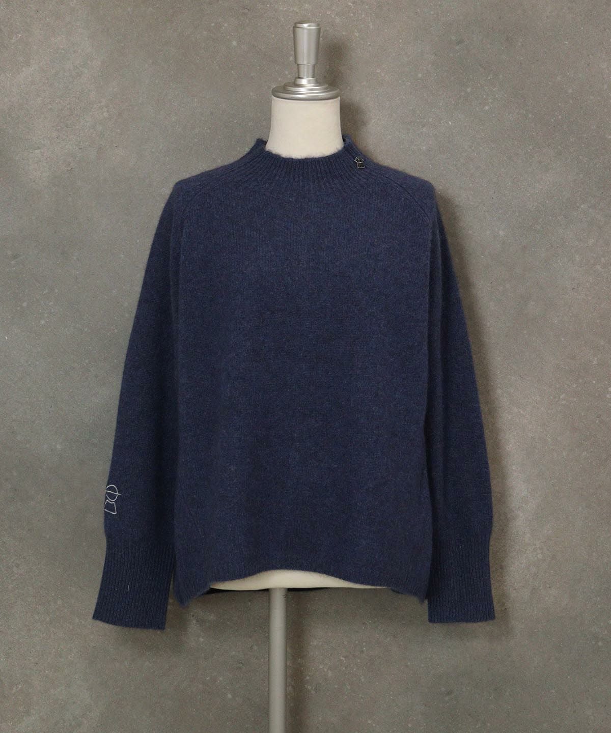 ヤク100％ハイネックニット|スタジオピッコーネ - ゴルフウェアや婦人