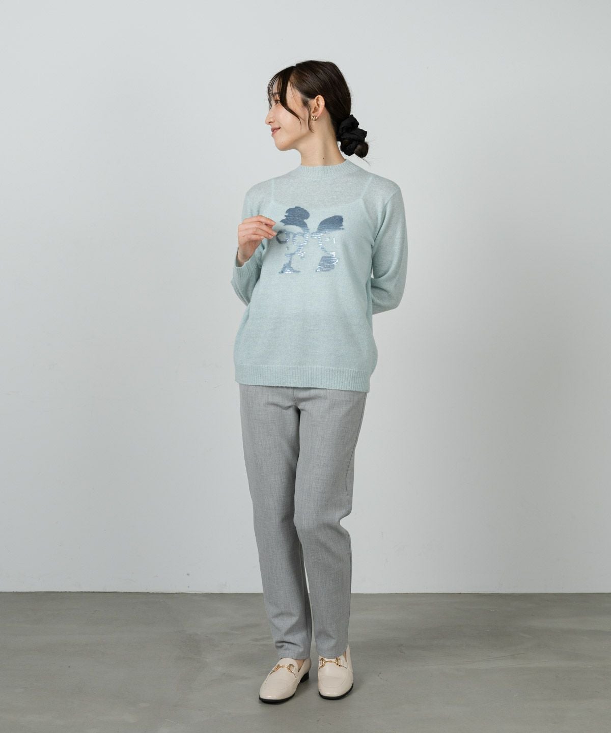 モデル着用画像（ライトブルー）