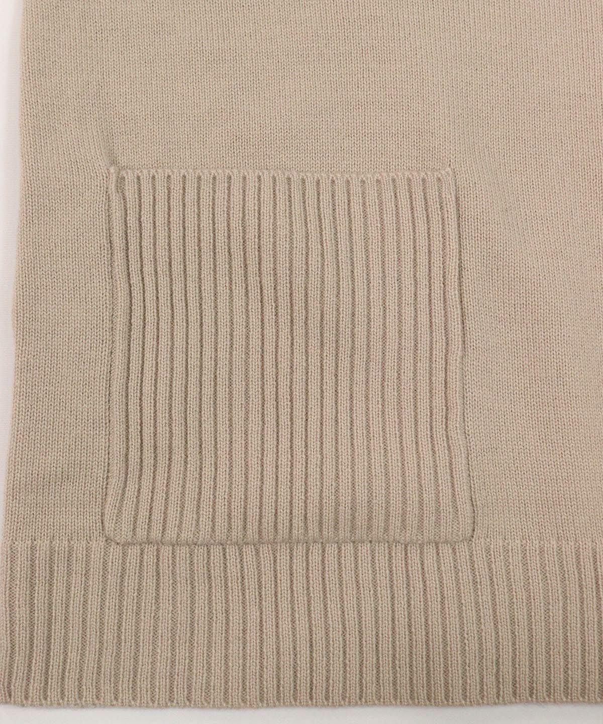 ポケット部分（ベージュ）