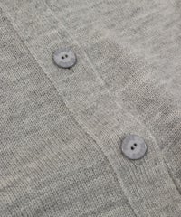 ボタン部分（ライトグレー）