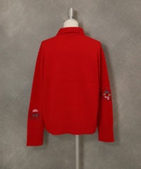 ウール100％袖刺繍ニットカーディガン後（レッド）