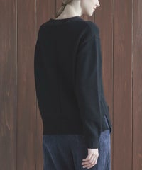 モデル着用画像（ブラック）