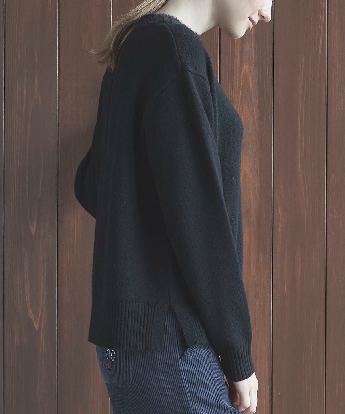 モデル着用画像（ブラック）