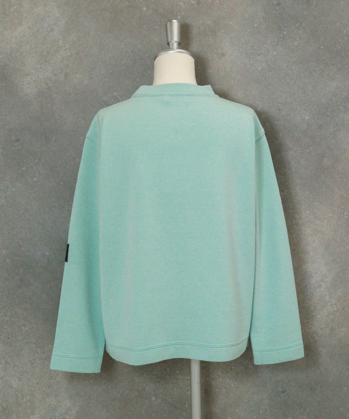 刺繍ワッペンニット後（ライトグリーン）