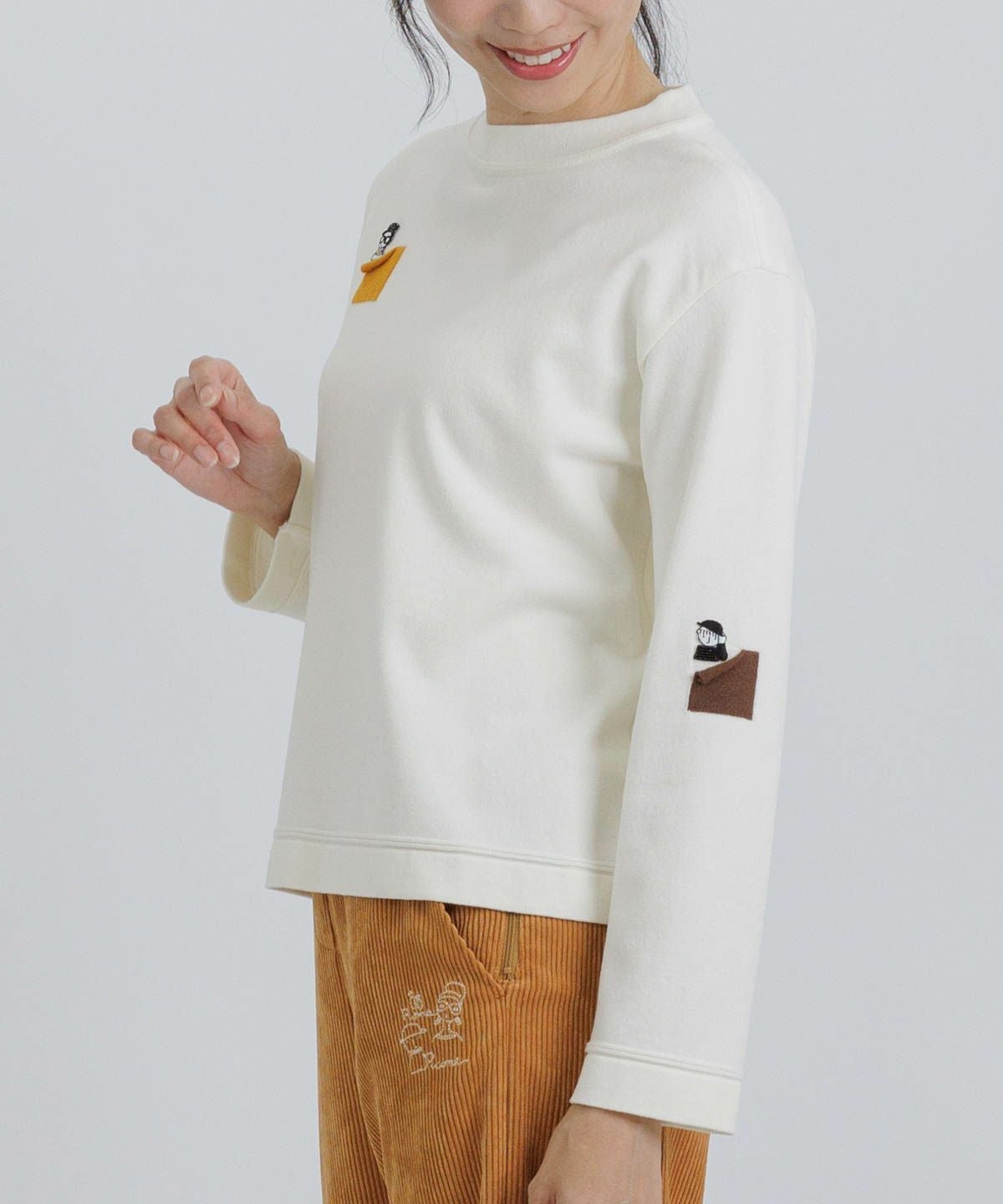 モデル着用画像（ホワイト）