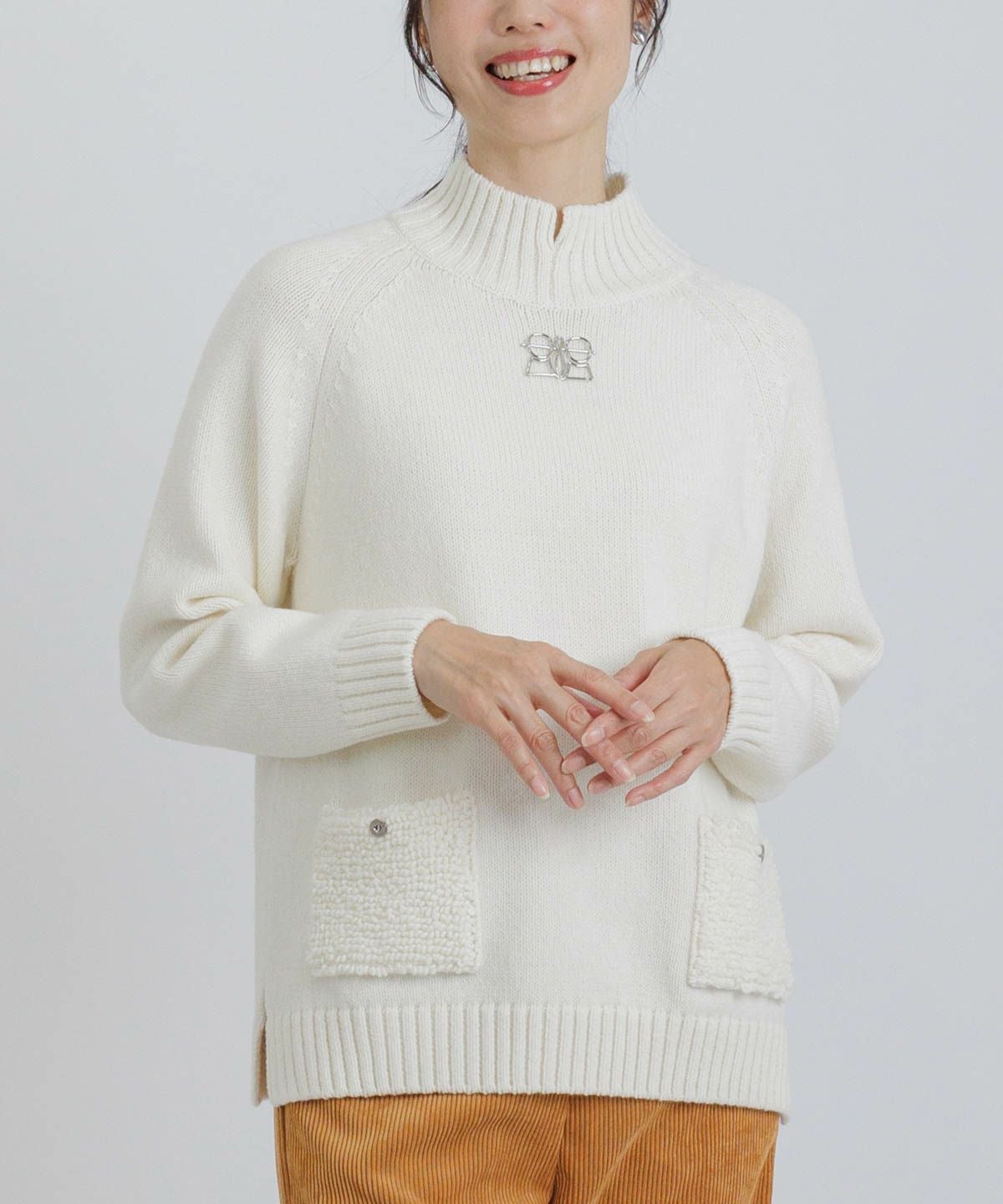 モデル着用画像（ホワイト）