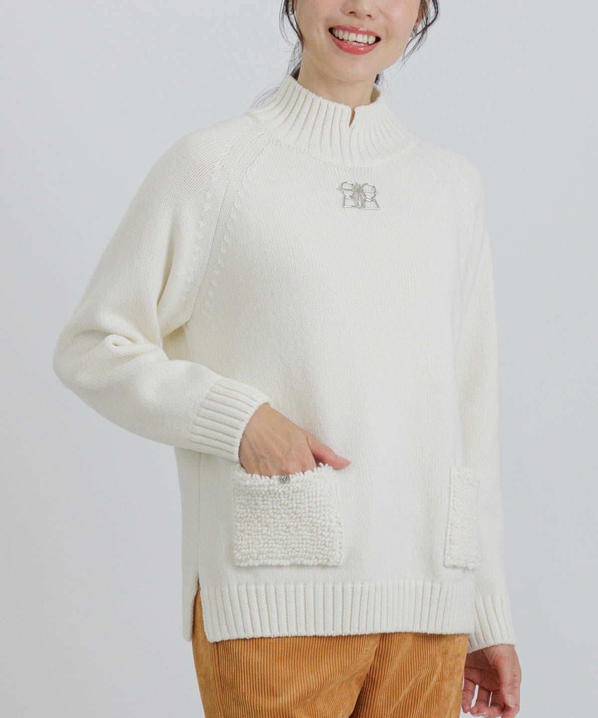 モデル着用画像（ホワイト）