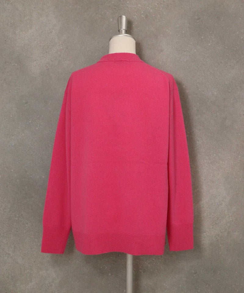 カシミヤ100％ジャガードイラストニット後（ピンク）